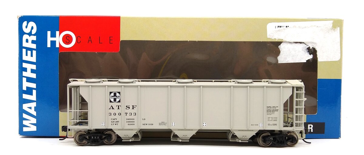 Walthers 932-61451 HO Scale Santa Fe PS-2 2893 Cu Ft Covered Hopper #300733