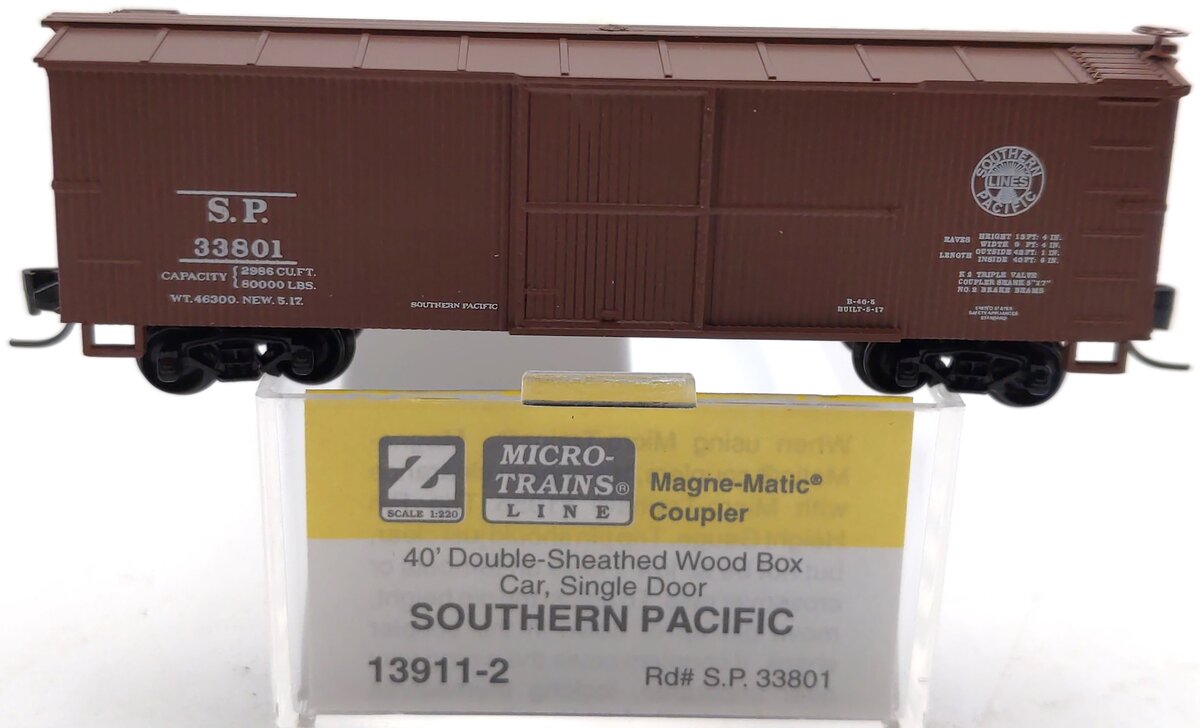 Micro-Trains 13911-2 Z Scale SP 40' Double-Sheathed Wood Box Car #33801 LN/Box