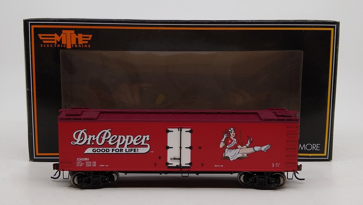MTH 81-94009 Dr. Pepper HO Scale R-40-2 Woodside Reefer