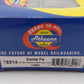 Athearn 76514 HO Santa Fe RTR 65'6" Mill Gondola w/Pole Load #170956