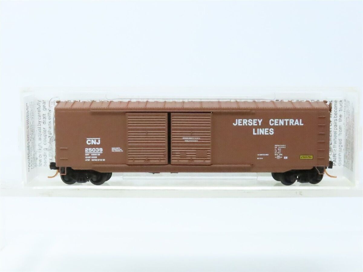 Micro-Trains 03700040 N CNJ 50' Standard Double Door Boxcar #25039