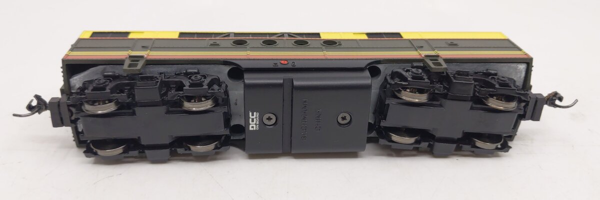 Bachmann 60247 HO Seaboard EMD FT-B Diesel Locomotive w/DCC