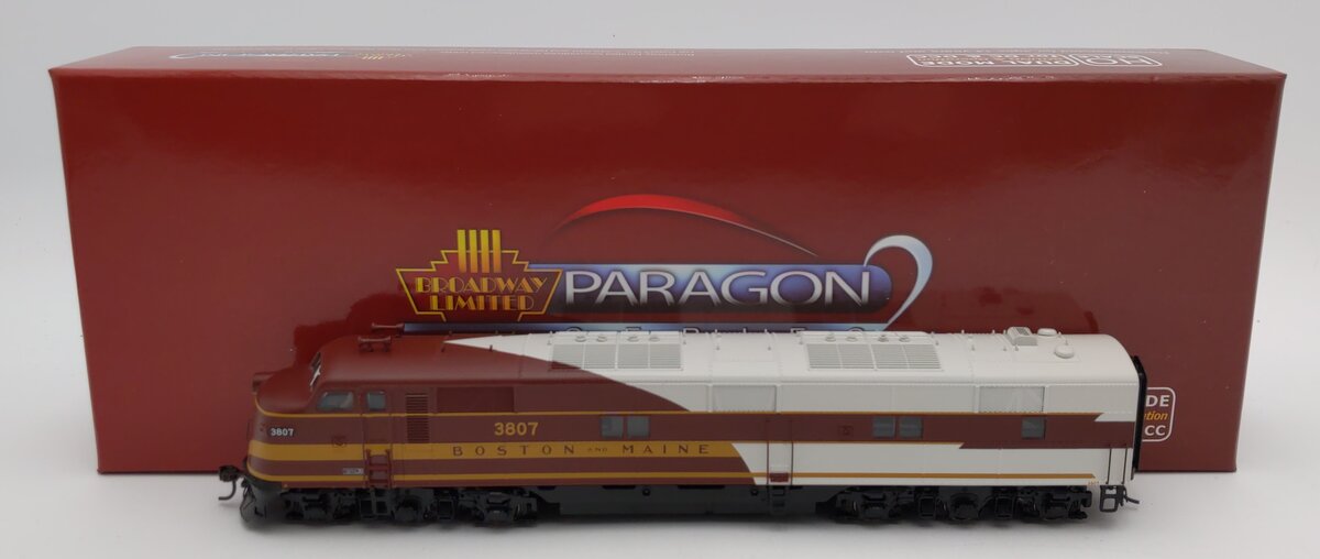Broadway Limited 2727 HO Boston & Maine EMD E7A Paragon2™ #3807 w/DCC/Sound