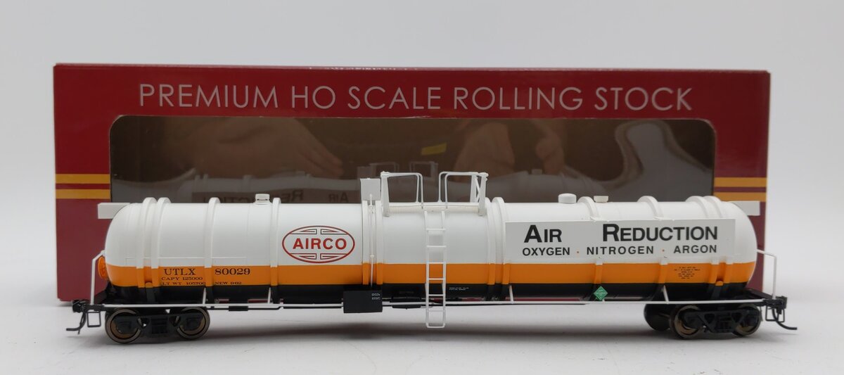 Broadway Limited 6107 HO AirCo High-Capacity Cryogenic Tank Car