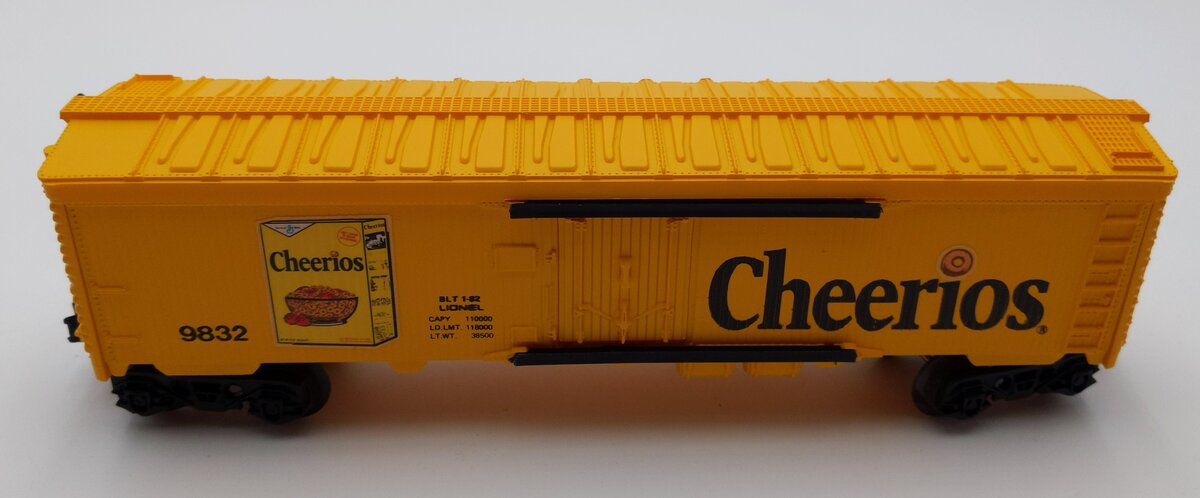 Lionel 6-9832 O Gauge Cheerios Billboard Reefer Car LN/Box