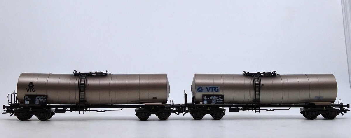 Marklin 47523 HO NS Dutch Railways VTG 2 Tank Car Set LN/Box