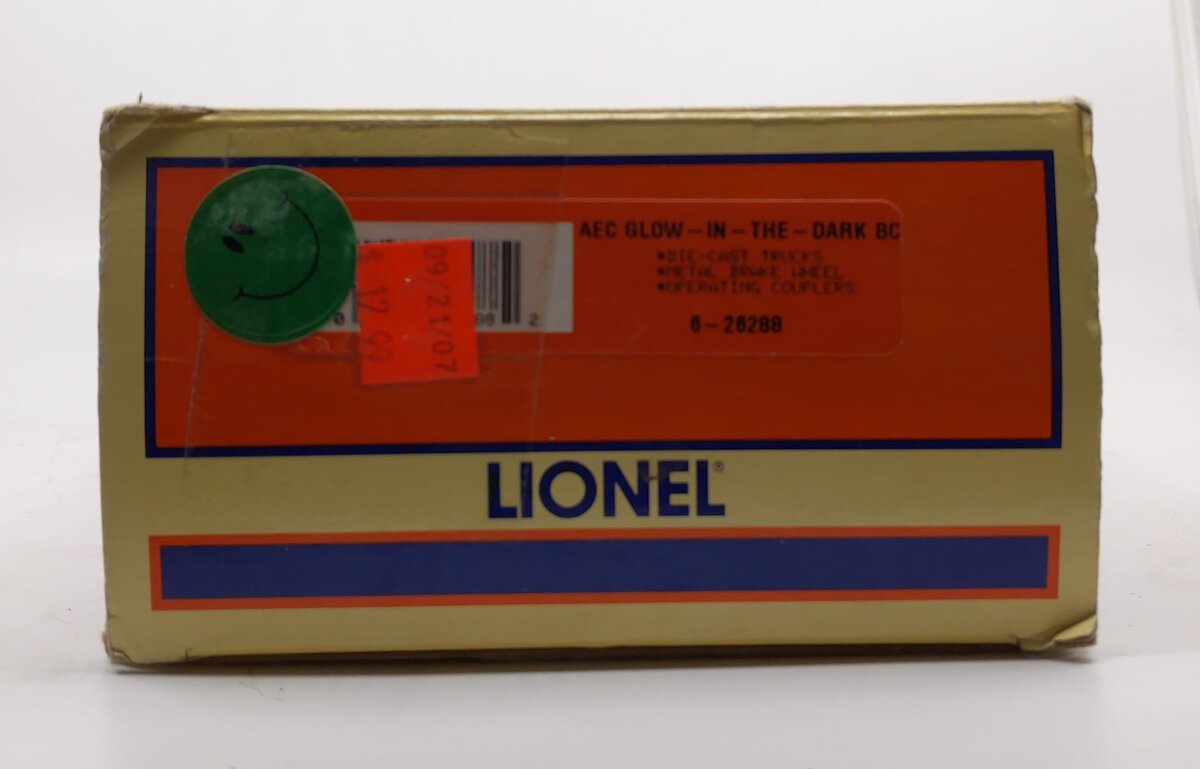 Lionel 6-26288 O Gauge Atomic Energy Commission Glow in the Dark Red Boxcar LN/Box