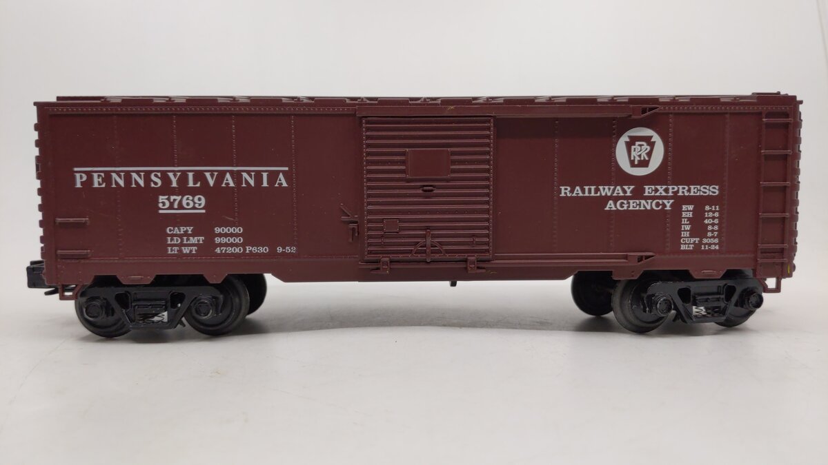 Industrial Rail 1002 O Gauge Pennsylvania REA Boxcar #5769 LN/Box