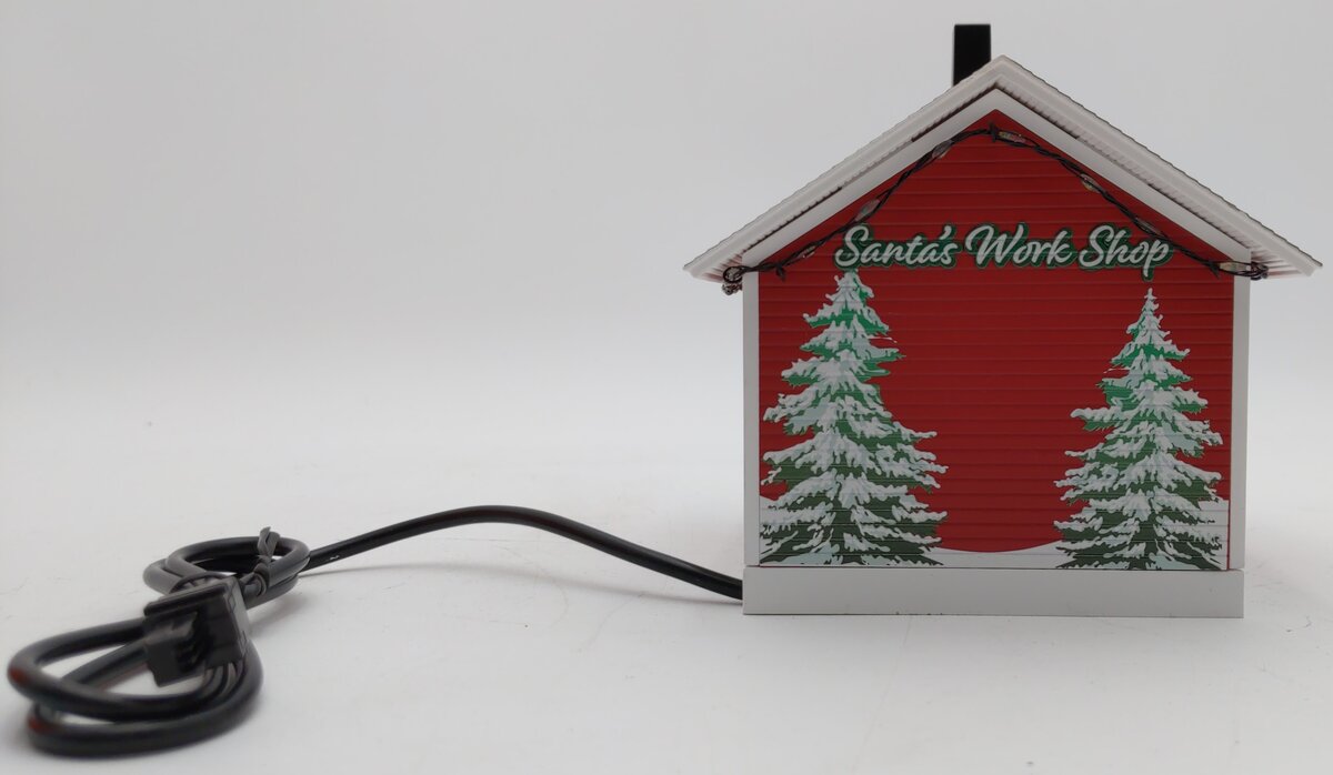 Lionel 2329160 O Assembled Santa's Workshop with Sounds LN/Box