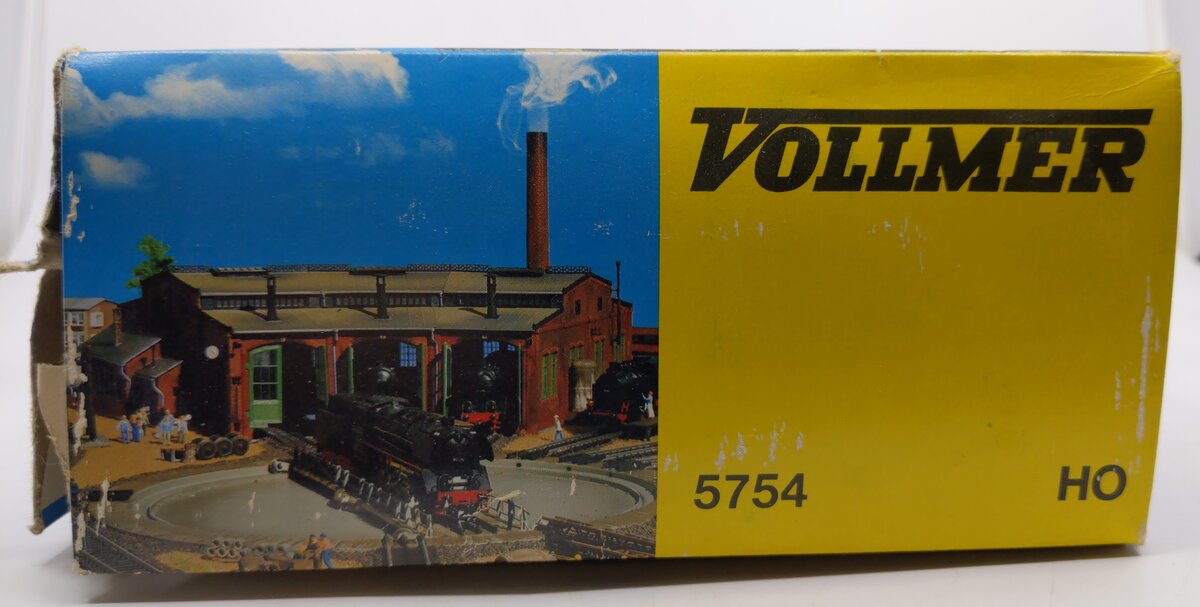 Vollmer 5754 HO Scale Three-Stall Roundhouse Plastic Kit