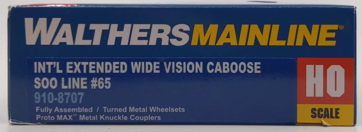 Walthers 910-8707 HO Scale Soo Line Extended Wide Vision Caboose #65