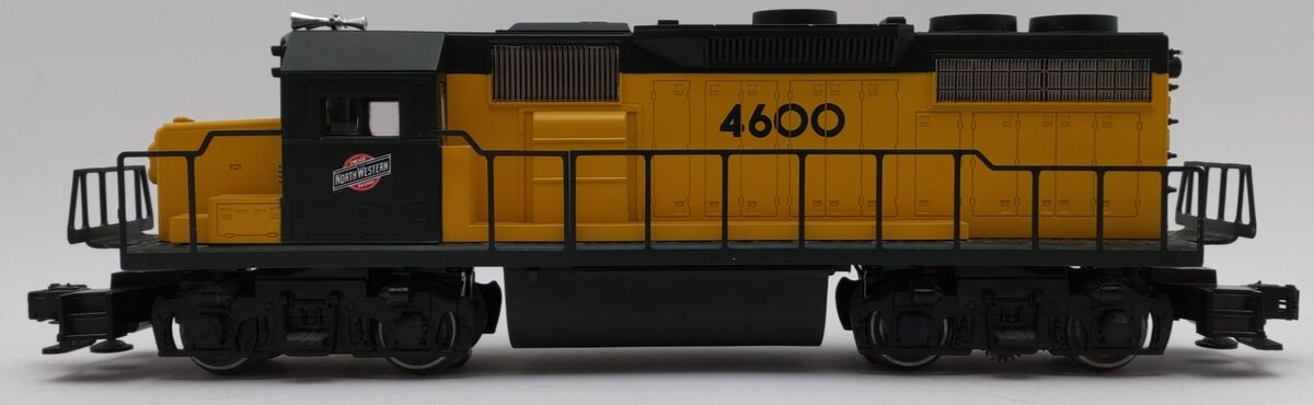 Lionel 6-18816 O Gauge Chicago & Northwestern GP-38 Diesel Locomotive #4600 LN/Box