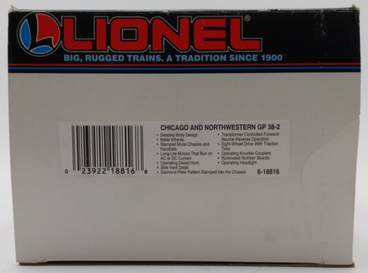 Lionel 6-18816 O Gauge Chicago & Northwestern GP-38 Diesel Locomotive #4600 LN/Box