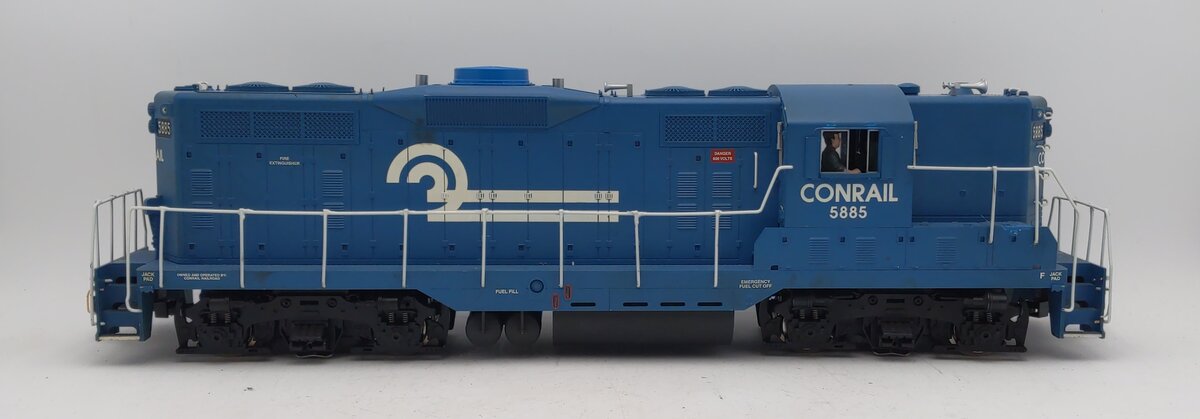 USA Trains R22108 G Conrail EMD GP9 Diesel Locomotive #5884 EX