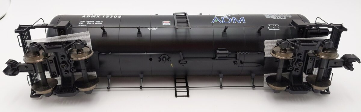 MTH 70-73037 G Scale ADM Unibody Tank Car #15308 (Metal Wheels)