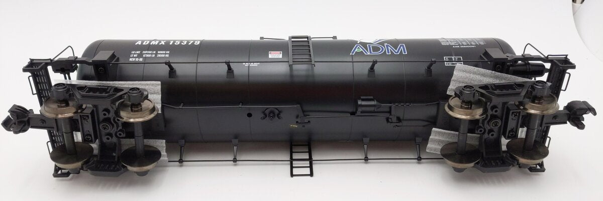 MTH 70-73038 G Scale ADM Unibody Tank Car #15379 w/ Metal Wheels