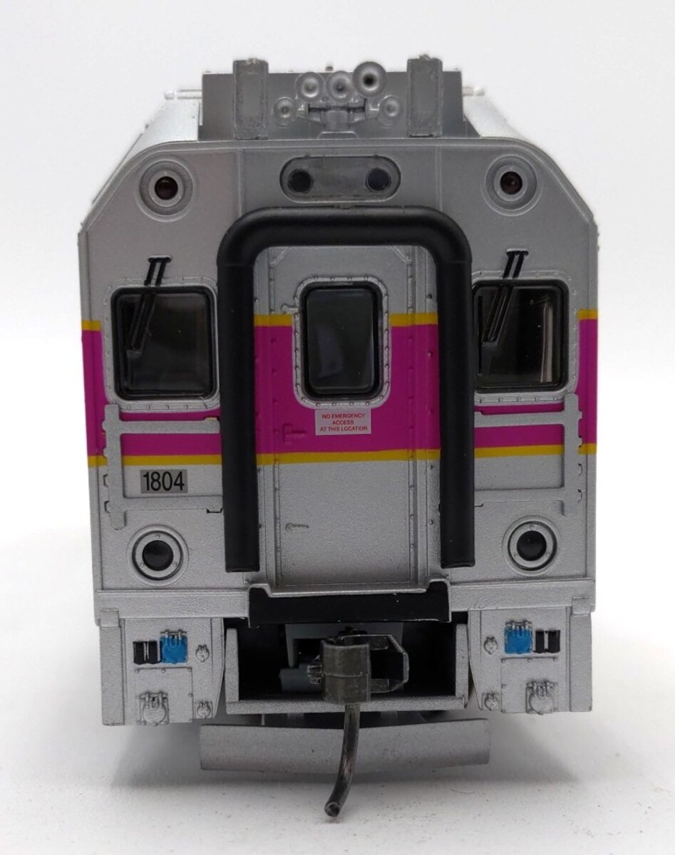 Atlas 20004837 HO Scale MBTA Multi-level Cab Car #1804