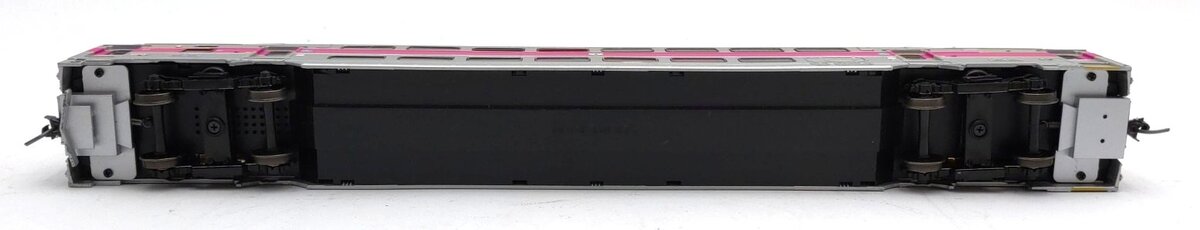Atlas 20004837 HO Scale MBTA Multi-level Cab Car #1804