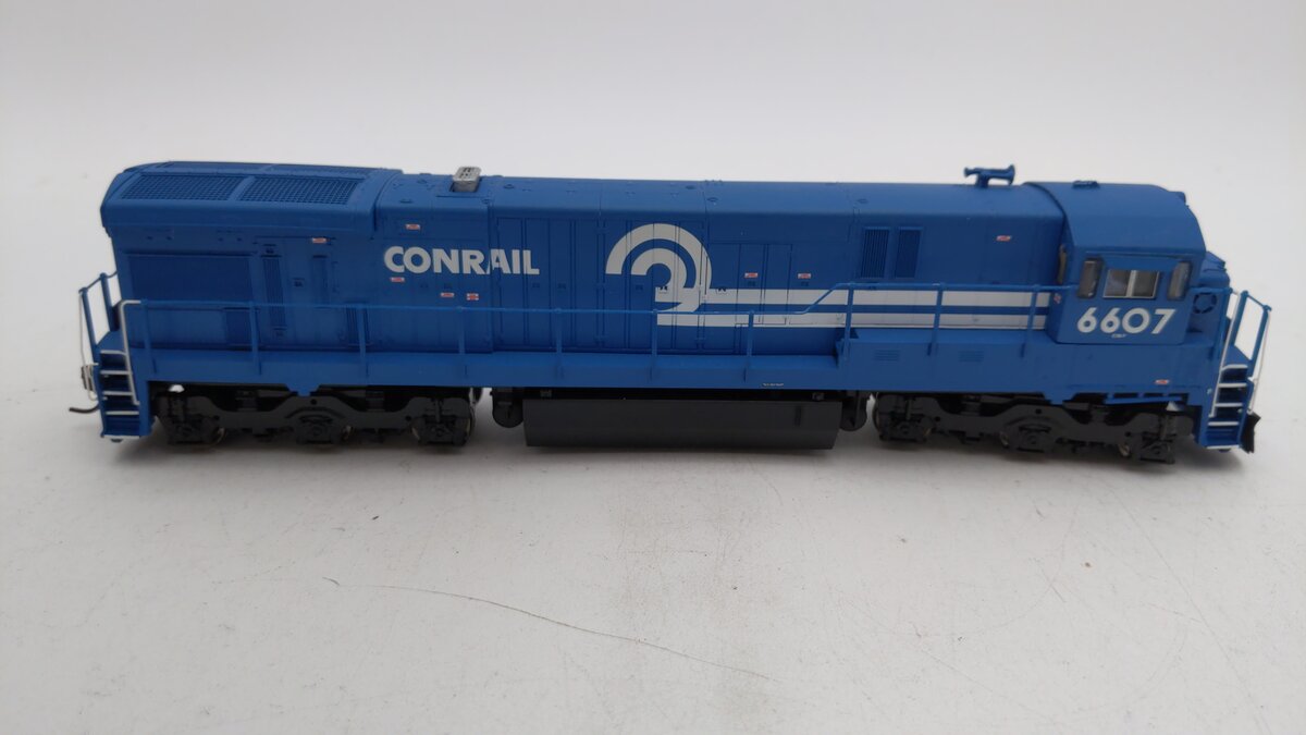 Broadway Limited 2445 HO Conrail GE C30-7 with Sound & DCC - Paragon2™ #6607