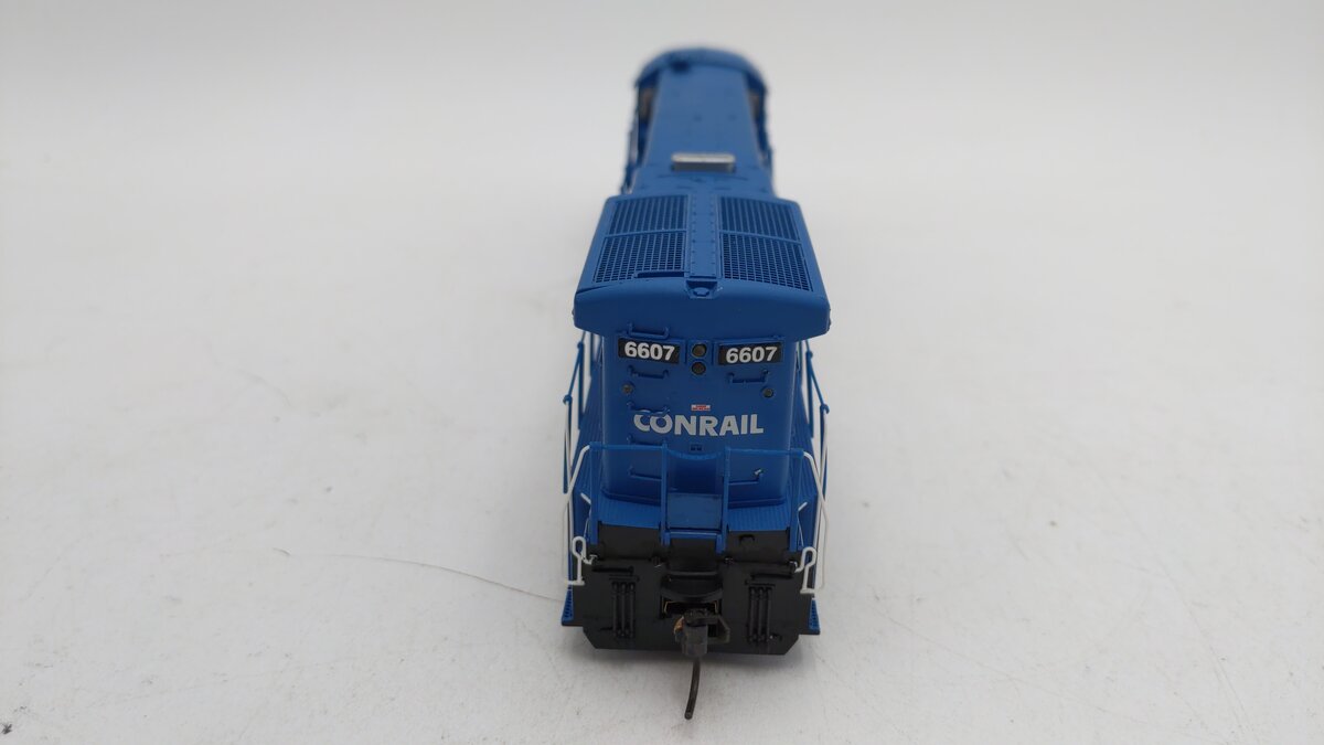 Broadway Limited 2445 HO Conrail GE C30-7 with Sound & DCC - Paragon2™ #6607