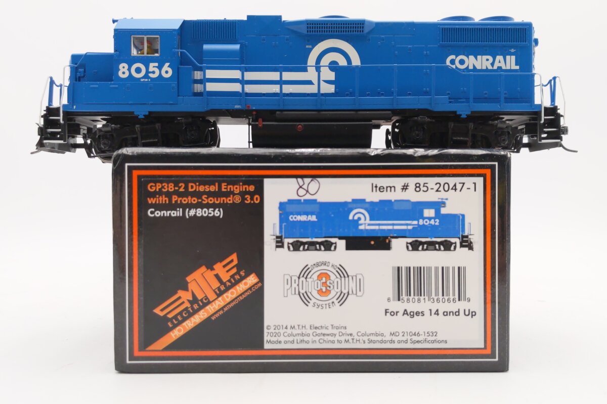 MTH 85-2047-1 HO Conrail GP38-2 Diesel Engine with Proto-Sound 3 #8056