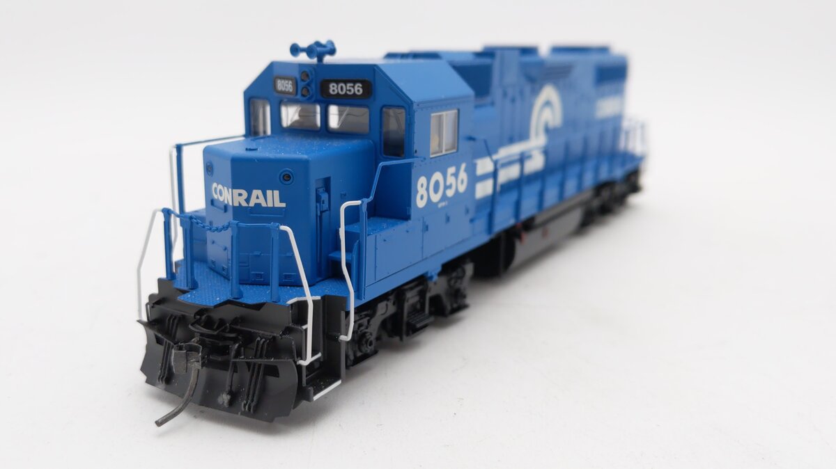 MTH 85-2047-1 HO Conrail GP38-2 Diesel Engine with Proto-Sound 3 #8056