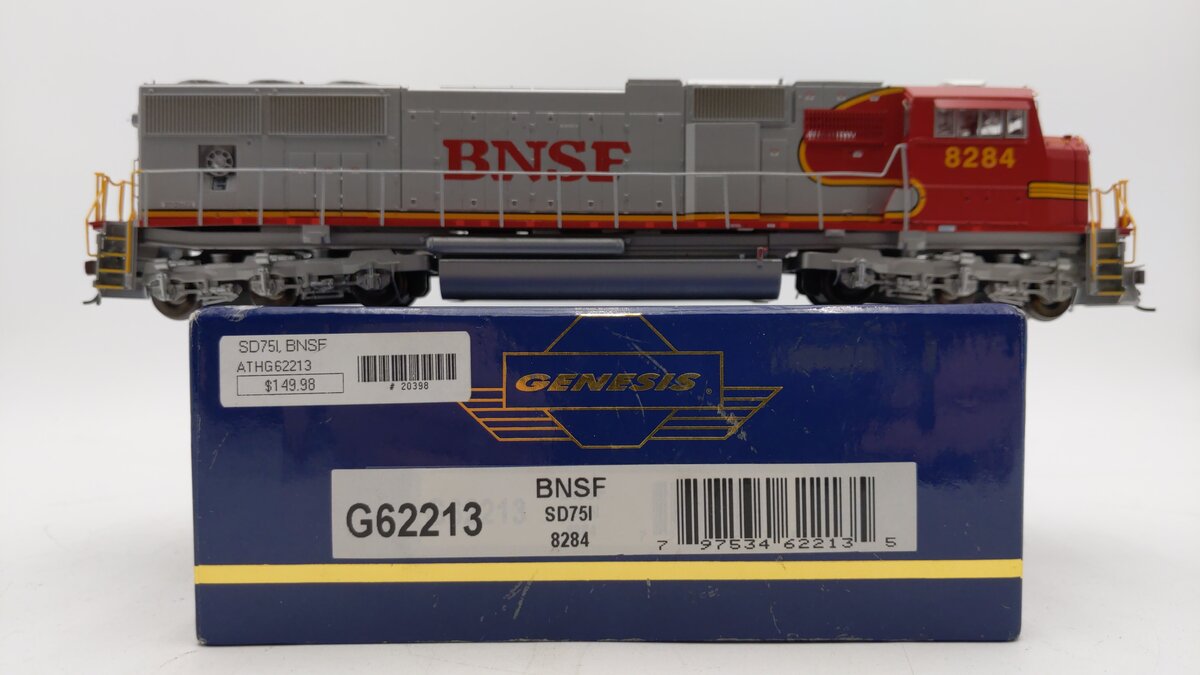 Athearn G62213 HO Scale BNSF/Warbonnet SD75I Diesel Locomotive #8284
