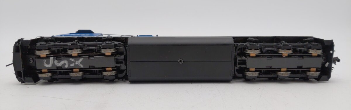 Athearn G67391 HO Conrail SD60I Diesel Locomotive with DCC & Sound #5642