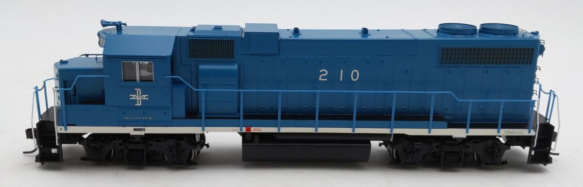 Athearn 78913 Boston & Maine HO RTR GP38-2 Diesel Locomotive #210 EX/Box