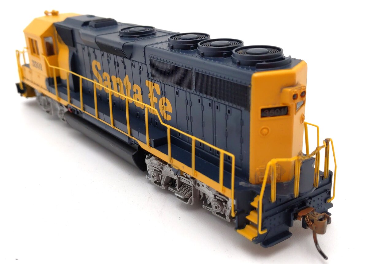 Bachmann 60302 HO Santa Fe EMD GP40 Diesel Locomotive w/DCC #3501