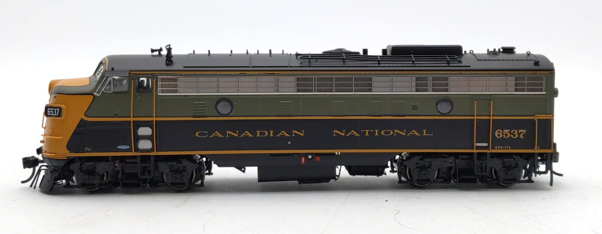 Rapido Trains 220505 HO Canadian National True North Diesel FP9A GPA17-a #6537