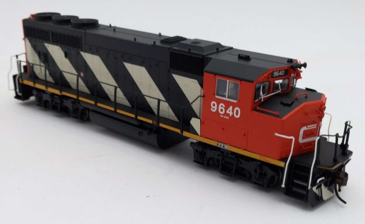 Atlas 10001413 HO Canadian National GMD GP40-2W CN Early Version Diesel #9640