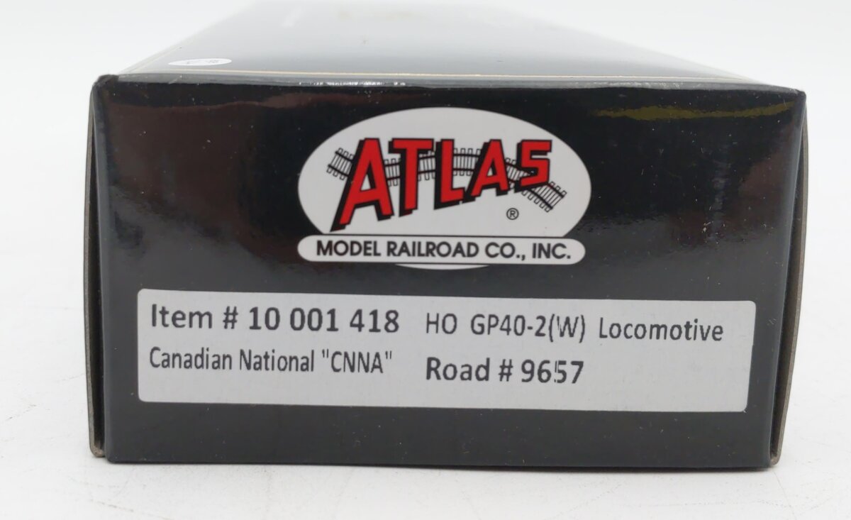 Atlas 10001418 HO Canadian National GMD GP40-2W Diesel Loco #9657 w/ DCC/SND