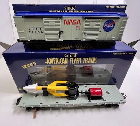 American Flyer 6-41030 S Gauge 2015 TCA NASA Rocket Flatcar & Unloading Boxcar MT/Box