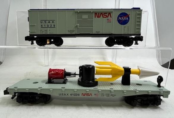 American Flyer 6-41030 S Gauge 2015 TCA NASA Rocket Flatcar & Unloading Boxcar MT/Box