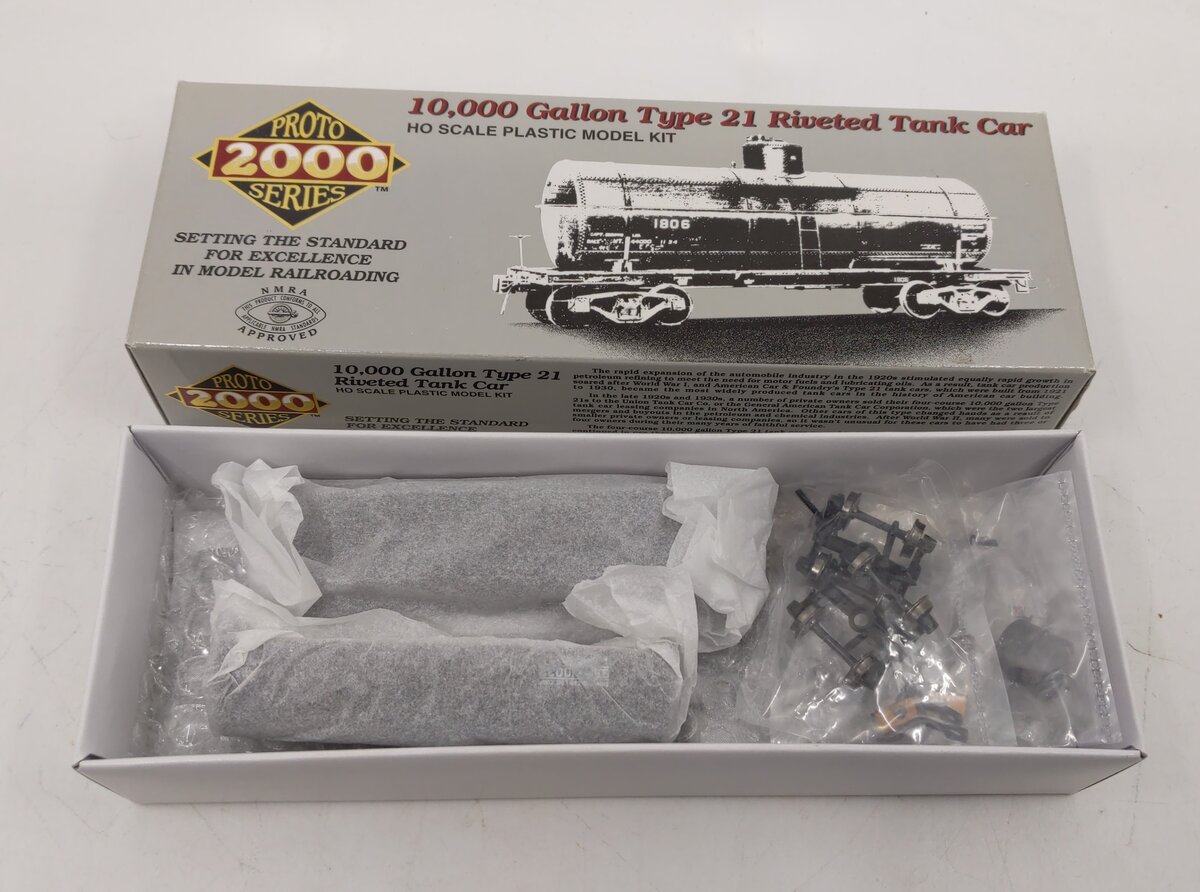 Proto 2000 23160 HO Scale SHPX 10,000 Gallon Riveted Tank Car Kit #10032