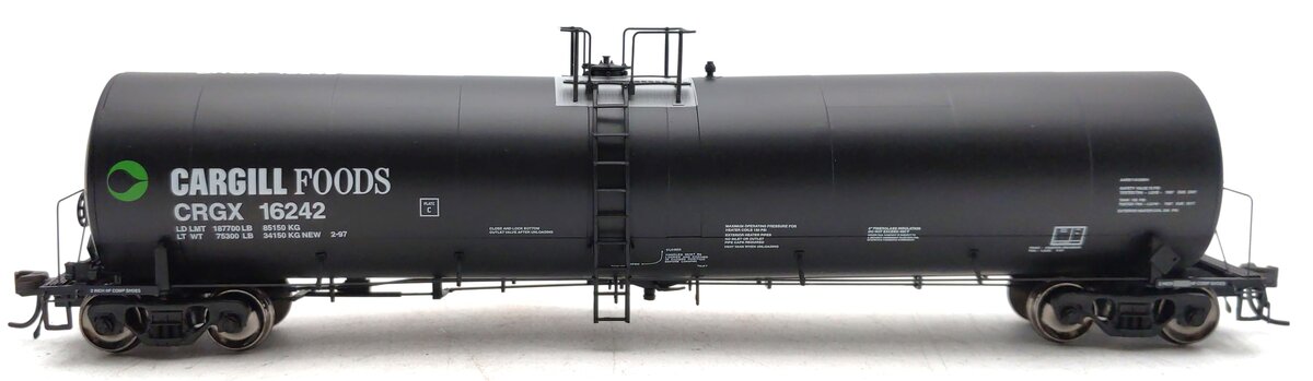 Atlas 20000745 HO Scale Cargill Trinity 25,500-Gallon Tank Car #16242