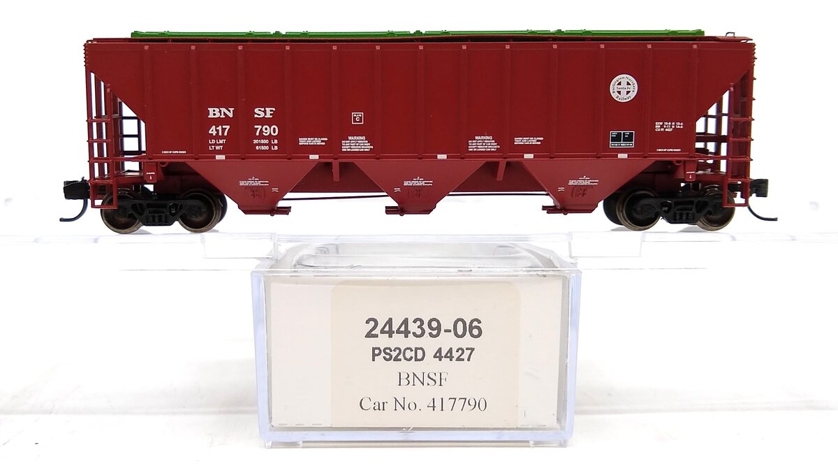 Trainworx Inc 24439-06 N BNSF PS2CD 4427 Covered Hopper #417790