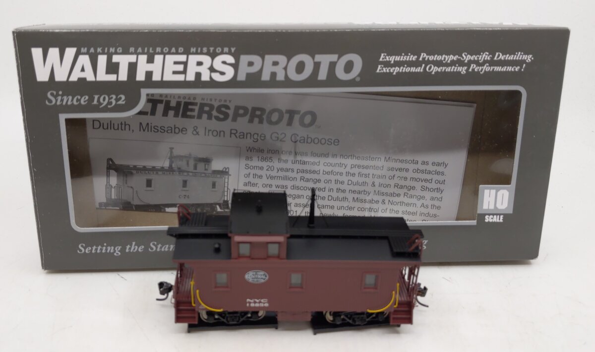 Walthers 920-103466 HO New York Central DM&IR Class G2 Wood Caboose #18856