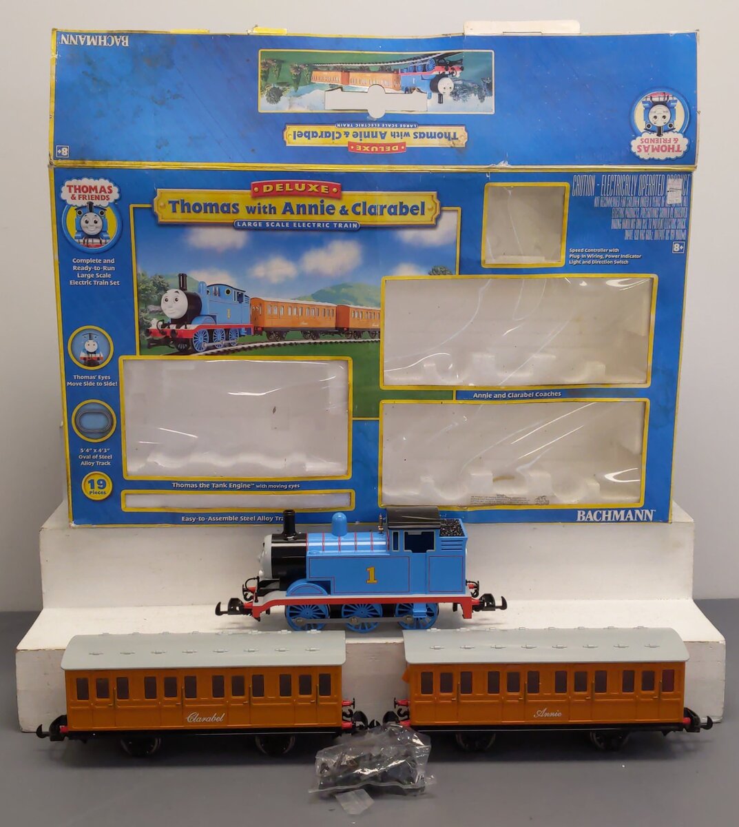 Bachmann 90068 G Scale Thomas with Annie & Clarabel Electric Train Set EX/Box