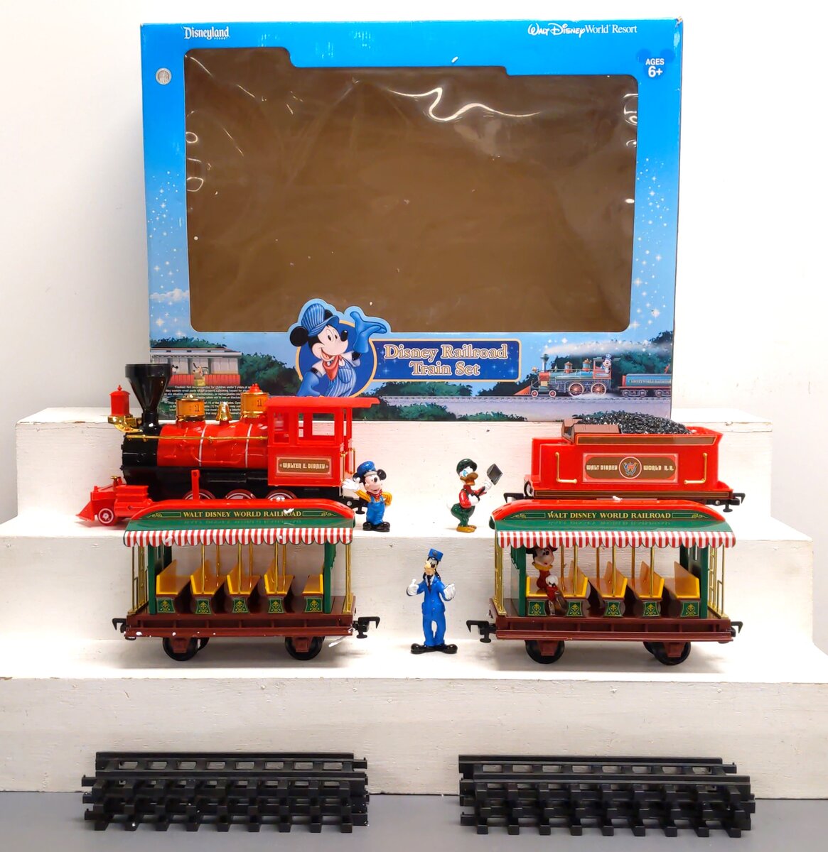 Disney 60080 Walt Disney World Railroad G Gauge Steam Train Set NIB