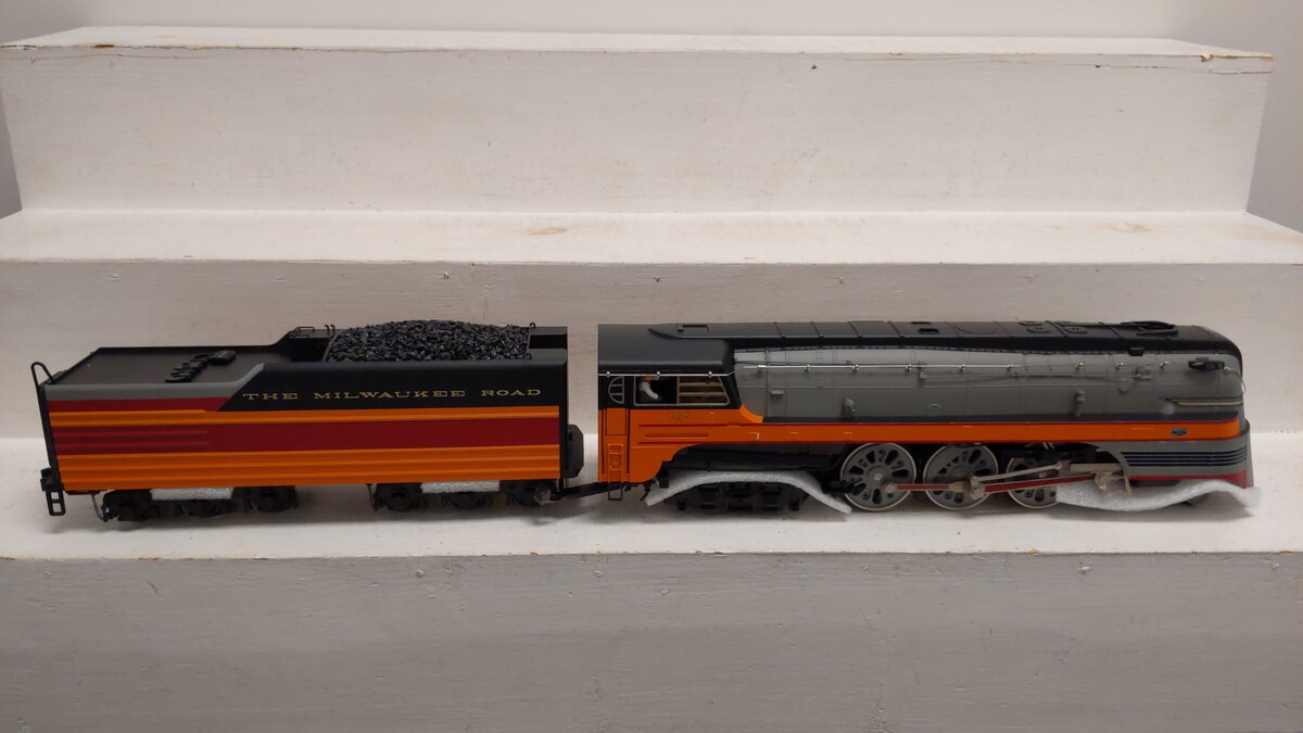 MTH 20-3689-1 O Milwaukee Road 4-6-4 Hiawatha Steam Engine #103 w/ PS3 LN/Box
