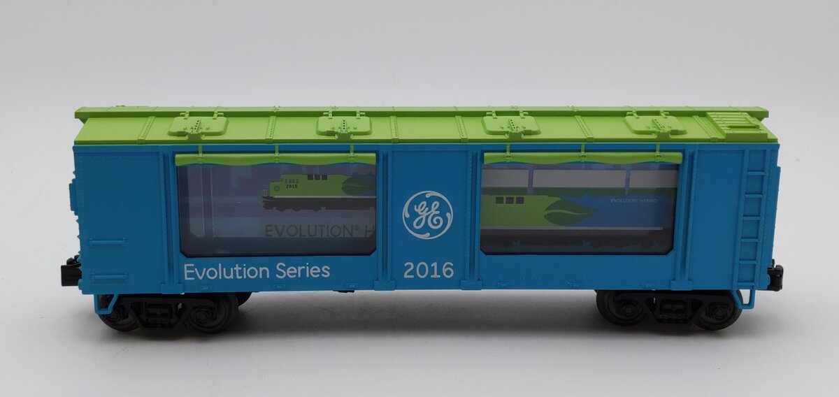 MTH 30-79510 O Gauge G.E. Evolution Operating Action Car #2016