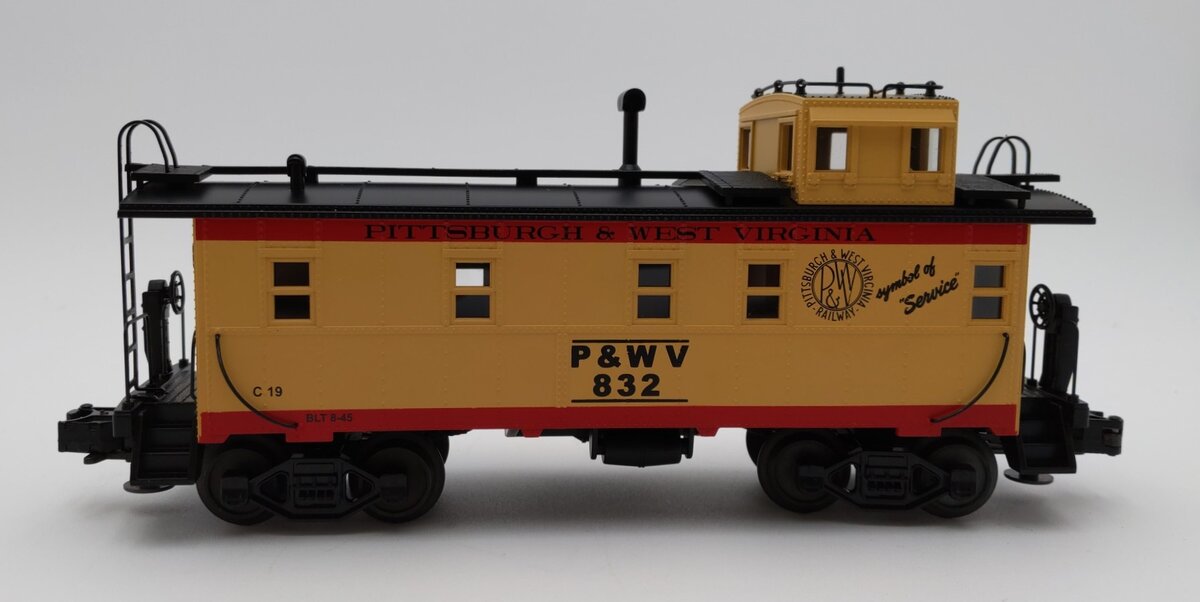 MTH 30-7747 Pittsburgh and West Virginia Offset Steel Caboose LN/Box