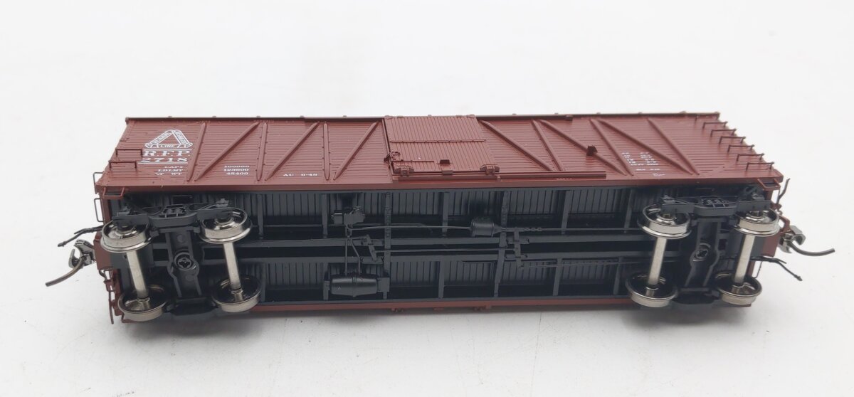 Rapido Trains 142014A HO RF&P USRA Single Sheathed Boxcar