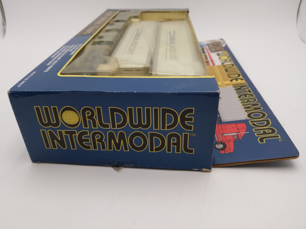 K-Line K7764 O Gauge CSX Gunderson All-Purpose Husky-Stack Car w/2 Containers LN/Box
