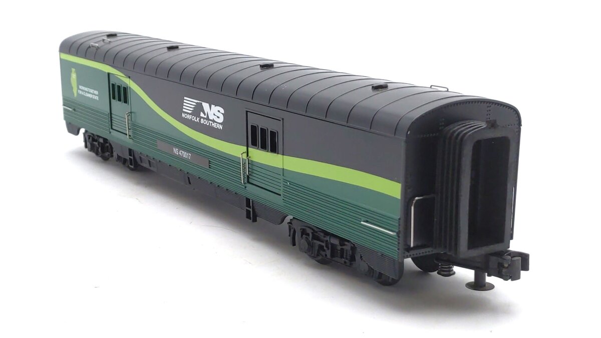 MTH 30-67995 O Norfolk Southern 60’ Streamlined Baggage Car #470017