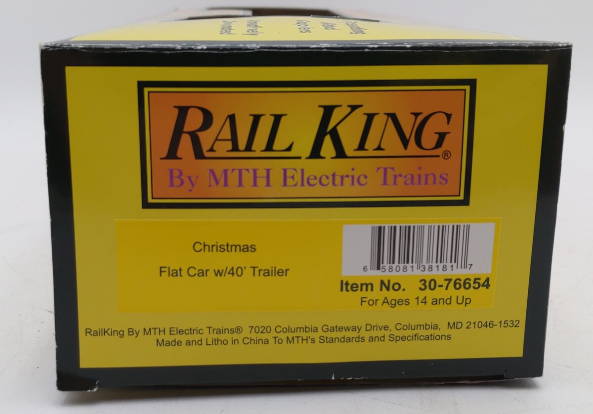 MTH 30-76654 O Christmas Flatcar with 40' Trailer