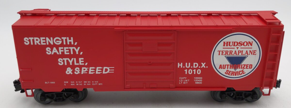 Weaver 1010 O Gauge Hudson Terraplane Boxcar LN