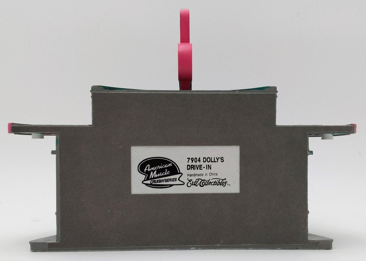 Ertl 7904 1:43 American Muscle Cruisin' Series Dolly's Drive-In Restaurant